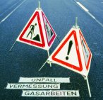 MORAVIA - (Wdenswil / Zrich)Strassenmarkierungen Verkehrszeichen Hinweistafeln