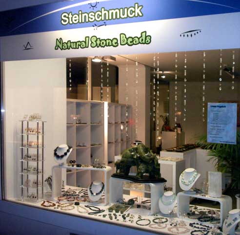 www.naturalstonebeads.ch : Natural Stone Beads - Chakren                                        7000 
Chur  