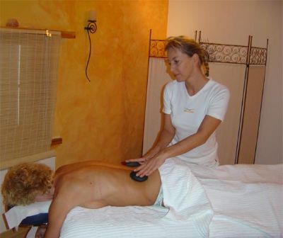 Wellnessmassagen, Prana-Stone Massage