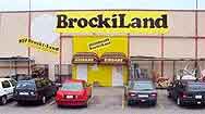 www.brockiland.ch  Brocki-Land Fahrweid AG, 8951Fahrweid.