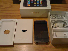 FS:16 GB Apple iPhone, Apple iPhone 3G 16 GB, Sony Ericsson xperia x1