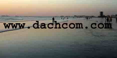 www.dachcom.com  DACHCOM, 9424 Rheineck.