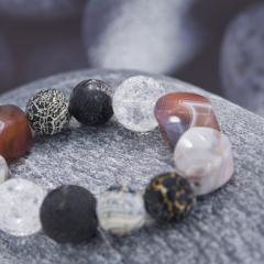 Elastisches Gummi-Armband aus Lava, Bergkristall, geflammter Achat und Botswana Achat