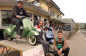 DANIEL SCHMUTZ : Mofa Mofas Mopeds Ciao Tffli
Piaggio Scooter Vespa Moped 