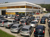 www.garage-rochat.ch : Rochat &amp; Fils automobiles SA, Agences d' Automobiles, Mazda expositions 
services                                                 1023 Crissier