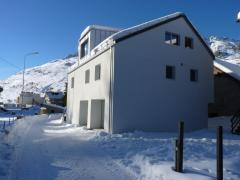 Neues Ferienhaus 6-8 Personen (max. 10), Sauna Whirlpool, Luxus fr Krper und Seele, im Skigebiet  Andermatt, Golfplatz