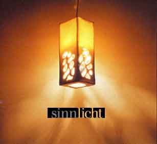 Sinnlicht GmbH, 6003 Luzern. Herstellung von
Sonderleuchten, Leuchtenbau auf Kundenwunsch
