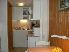Corner fitted kitchen